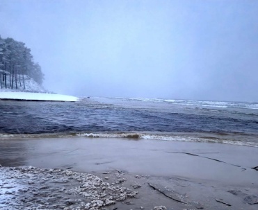 Dębki zimą &ndash; ujście Piaśnicy pod śniegiem